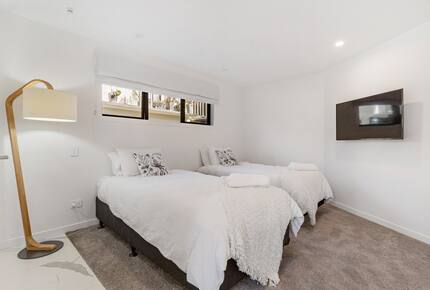 Private Luxury Beach Estate at Mission Bay - Auckland, New Zealand