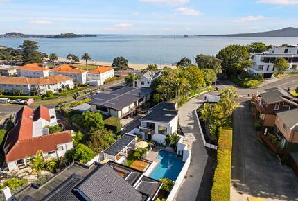 Private Luxury Beach Estate at Mission Bay - Auckland, New Zealand