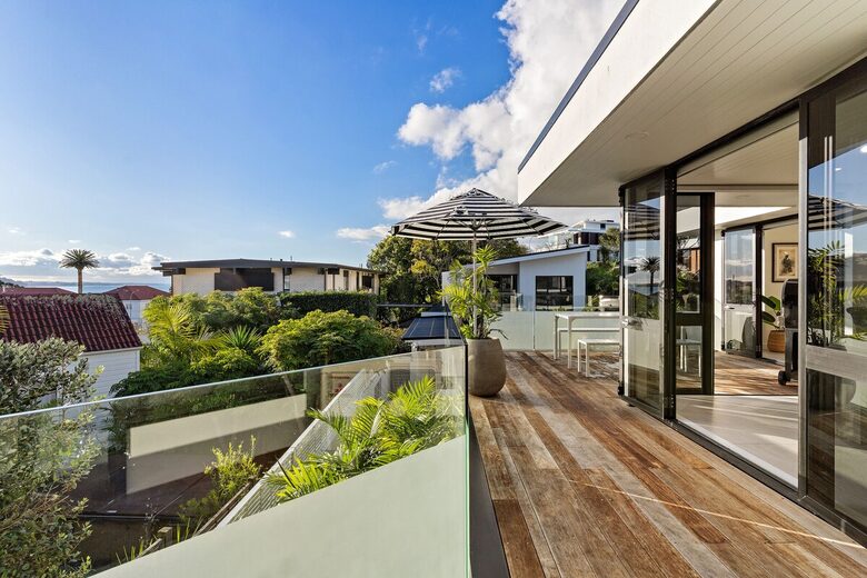 Private Luxury Beach Estate at Mission Bay - Auckland, New Zealand