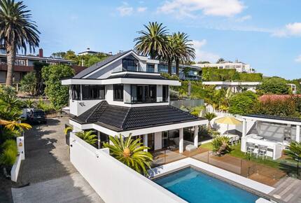 Private Luxury Beach Estate at Mission Bay - Auckland, New Zealand