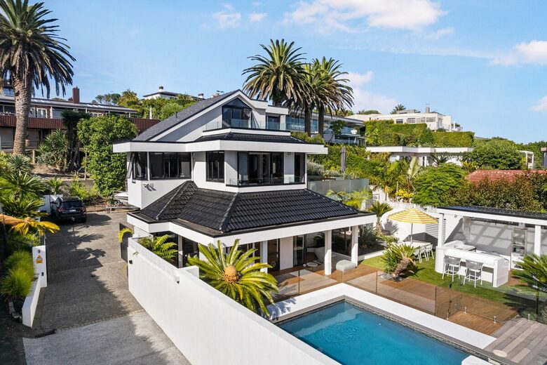 Private Luxury Beach Estate at Mission Bay - Auckland, New Zealand