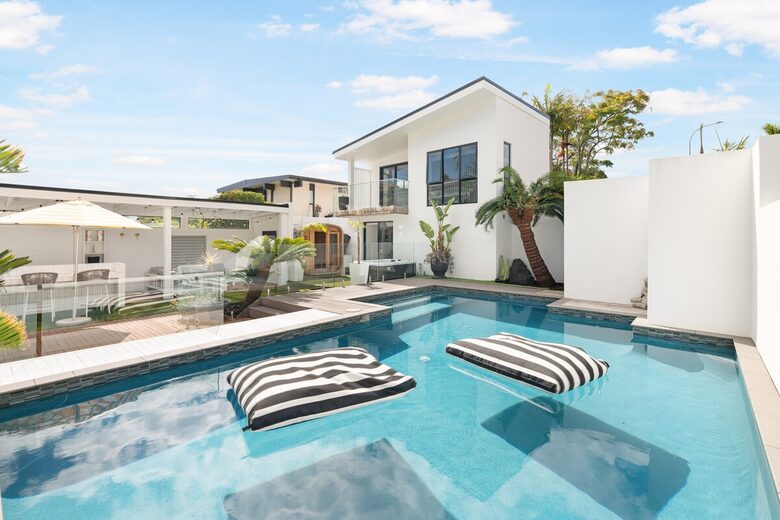 Private Luxury Beach Estate at Mission Bay - Auckland, New Zealand