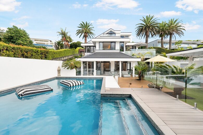 Private Luxury Beach Estate at Mission Bay - Auckland, New Zealand