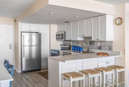 Sunrise Views & Beachfront Living in Ocean City - Ocean City, Maryland