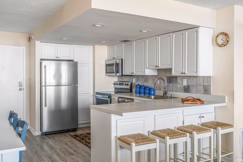 Sunrise Views & Beachfront Living in Ocean City - Ocean City, Maryland