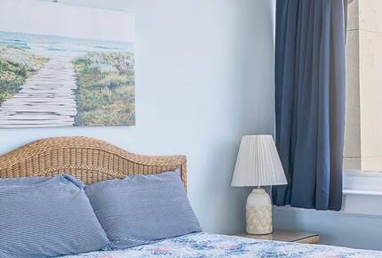 Sunrise Views & Beachfront Living in Ocean City - Ocean City, Maryland