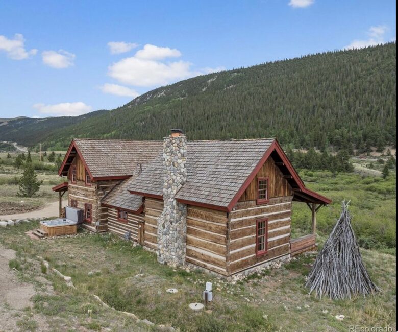 Historic Mountain Cabin on Five Private Alpine Acres - Alma, Colorado