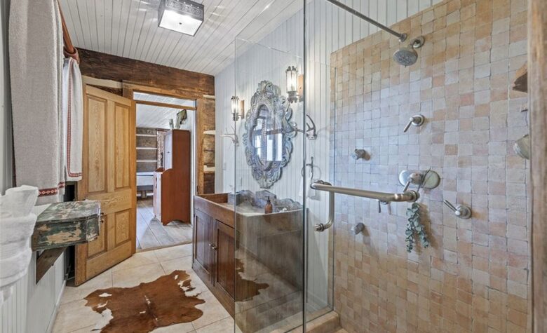 Historic Mountain Cabin on Five Private Alpine Acres - Alma, Colorado