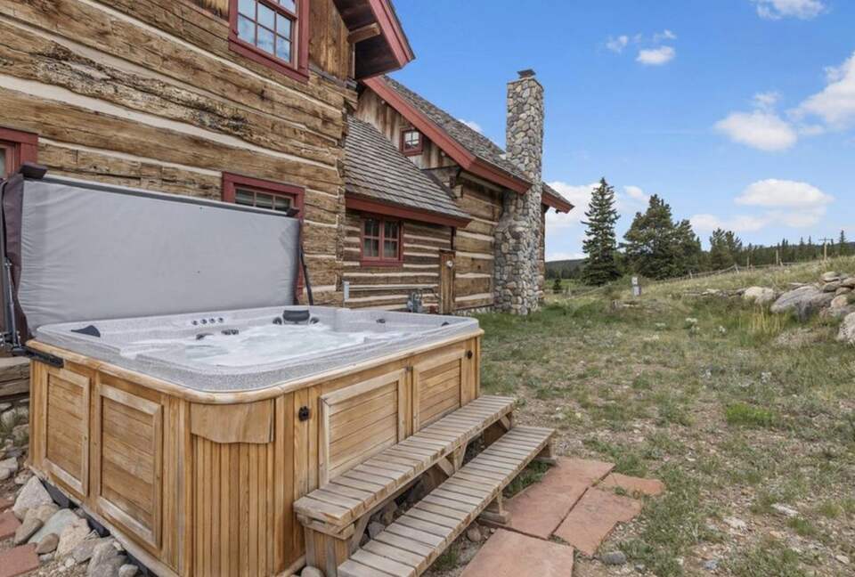 Historic Mountain Cabin on Five Private Alpine Acres - Alma, Colorado