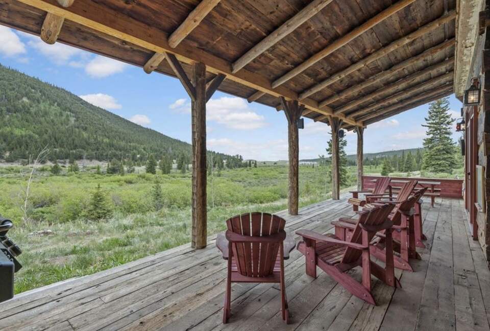 Historic Mountain Cabin on Five Private Alpine Acres - Alma, Colorado