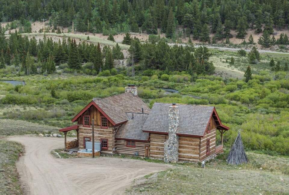 Historic Mountain Cabin on Five Private Alpine Acres - Alma, Colorado