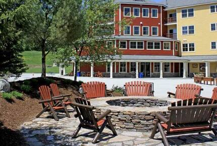 True Ski-In/Ski-Out Escape at Jackson Gore - Ludlow, Vermont