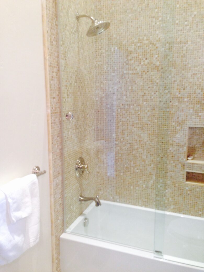 A Refined Tahoe Escape on the Fairway - Truckee, California