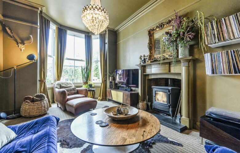 A Sophisticated Six-Bedroom Home near Walmer Beach - Deal, United Kingdom
