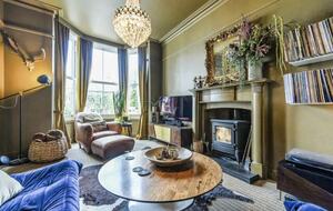 A Sophisticated Six-Bedroom Home near Walmer Beach - Deal, United Kingdom
