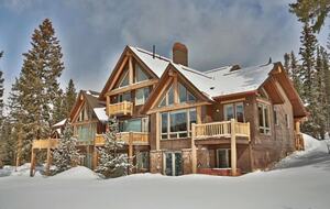 Classic Winter Park Lodge Near Slopes & Village - Winter Park, Colorado