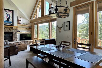 Classic Winter Park Lodge Near Slopes & Village - Winter Park, Colorado