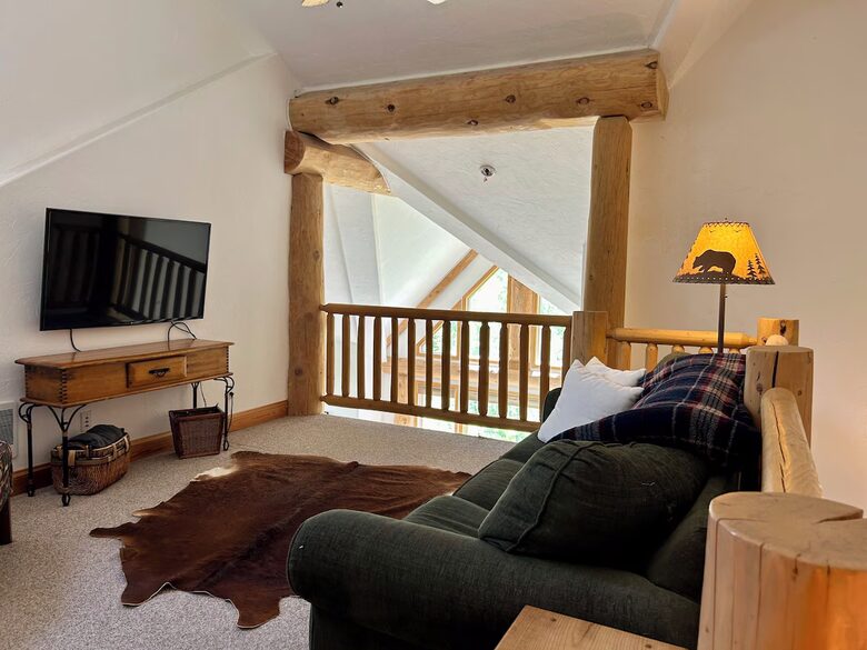 Classic Winter Park Lodge Near Slopes & Village - Winter Park, Colorado