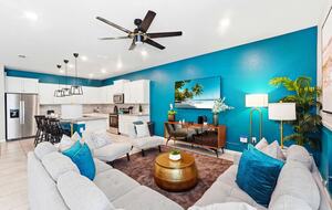 Ultimate Windsor Island Family Retreat with Private Pool & Game Rooms - Davenport, Florida