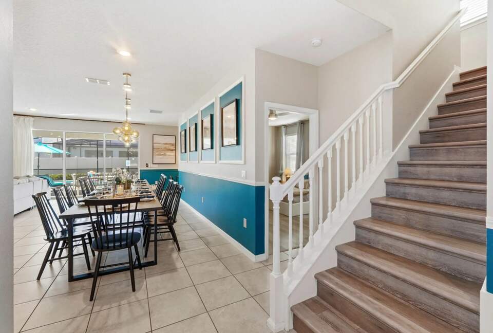 Ultimate Windsor Island Family Retreat with Private Pool & Game Rooms - Davenport, Florida