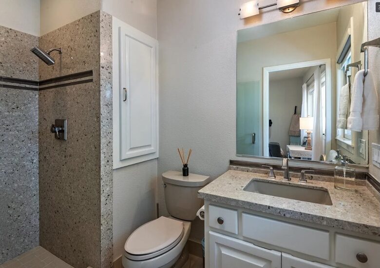 A Private Wine Country Estate in Shiloh Estates - Santa Rosa, California