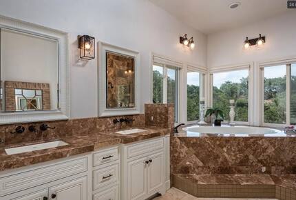 A Private Wine Country Estate in Shiloh Estates - Santa Rosa, California