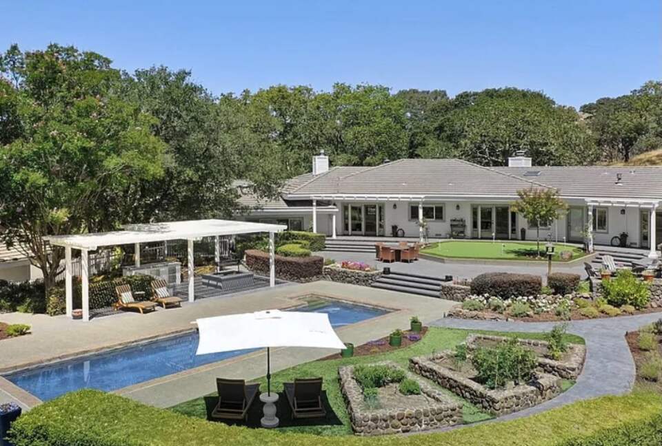 A Private Wine Country Estate in Shiloh Estates - Santa Rosa, California