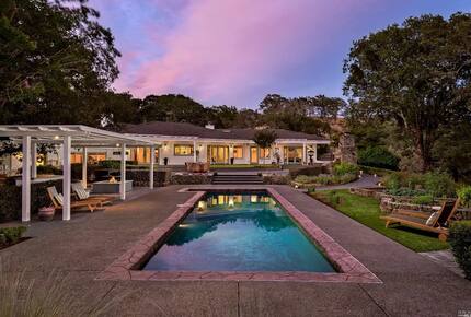 A Private Wine Country Estate in Shiloh Estates - Santa Rosa, California