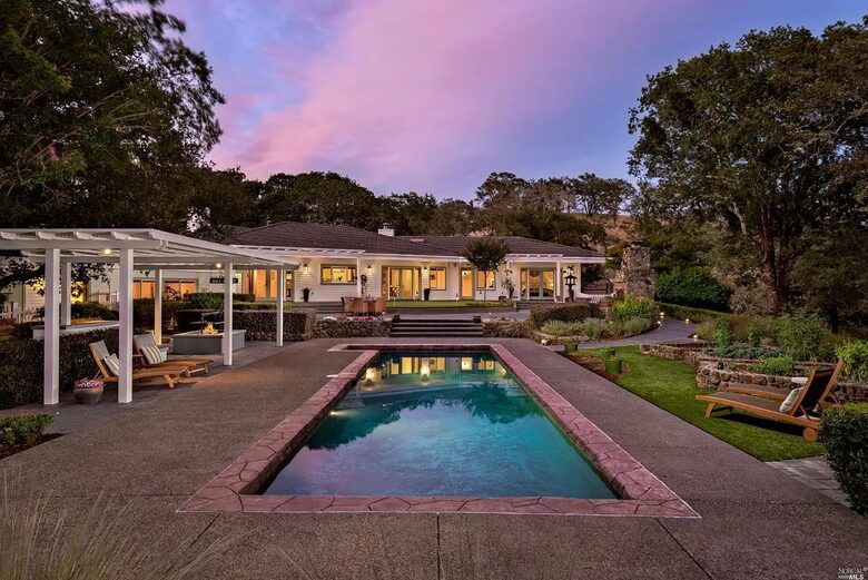 A Private Wine Country Estate in Shiloh Estates - Santa Rosa, California