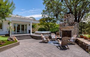 A Private Wine Country Estate in Shiloh Estates - Santa Rosa, California