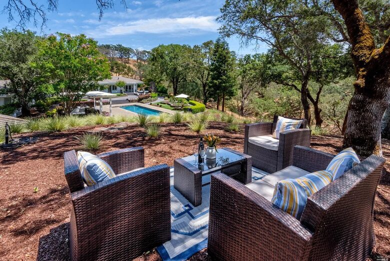 A Private Wine Country Estate in Shiloh Estates - Santa Rosa, California