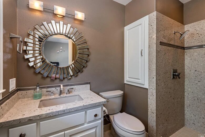 A Private Wine Country Estate in Shiloh Estates - Santa Rosa, California