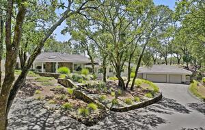 A Private Wine Country Estate in Shiloh Estates - Santa Rosa, California