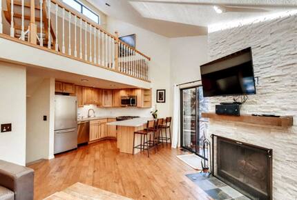 Easy Living in the Heart of Park City - Park City, Utah