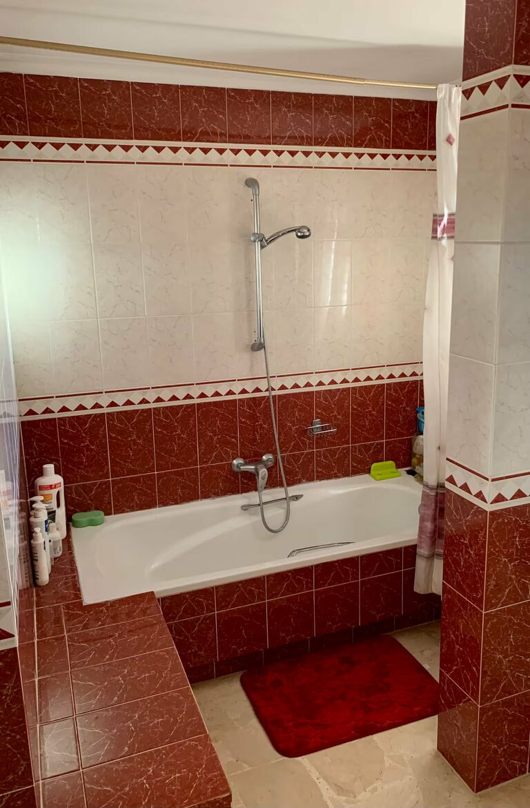 Countryside Home with Pool Near Valencia - Valencia, Spain