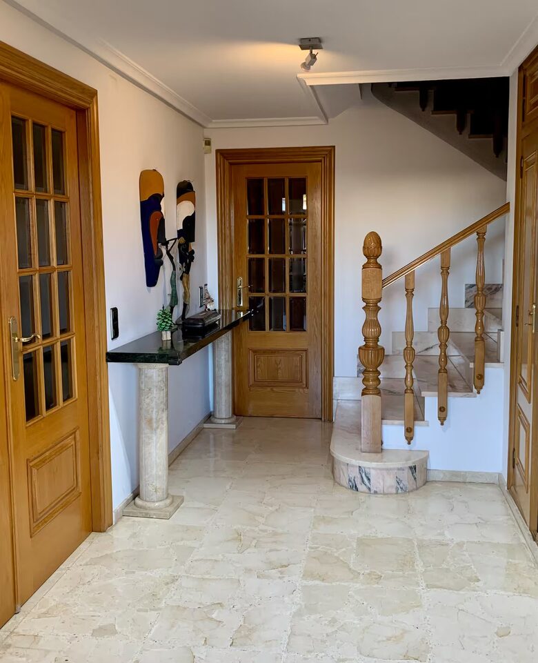 Countryside Home with Pool Near Valencia - Valencia, Spain