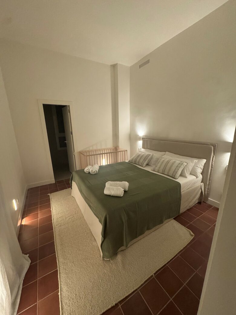 Elegant Coastal Villa Near Dénia’s Calas - Dénia, Spain