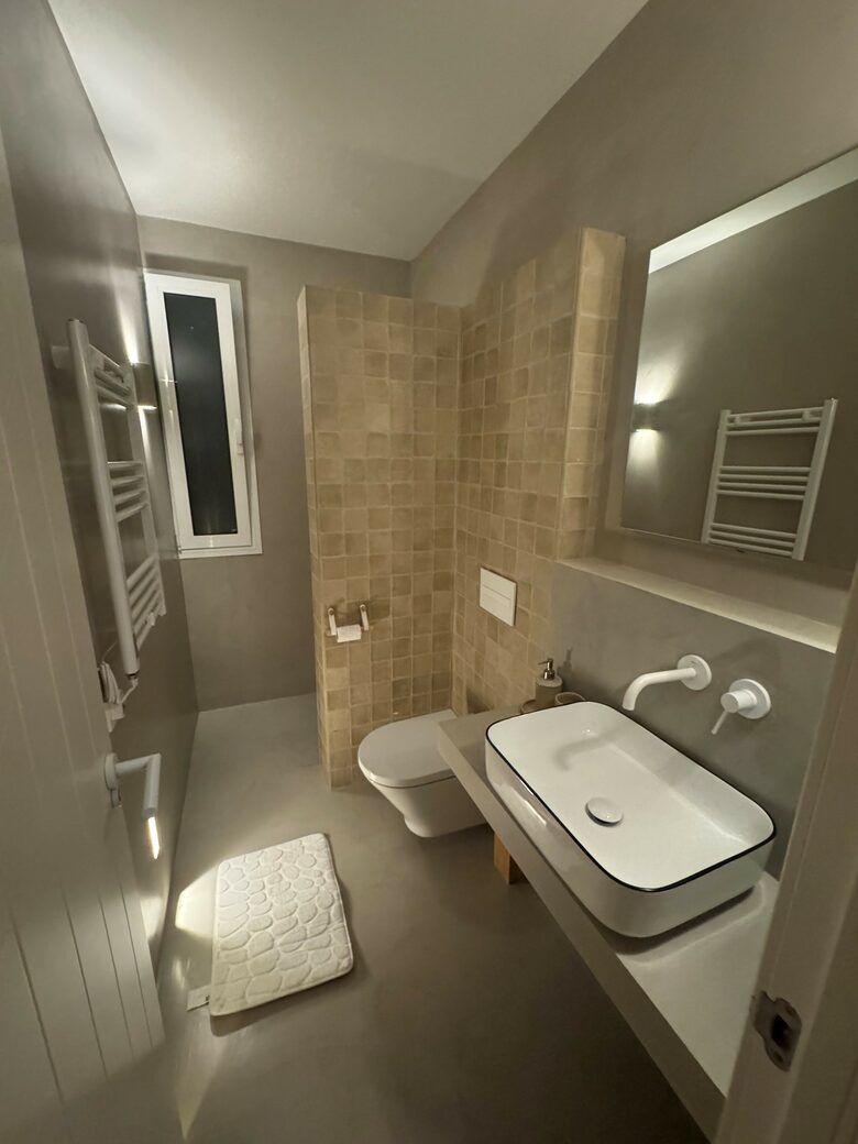 Elegant Coastal Villa Near Dénia’s Calas - Dénia, Spain