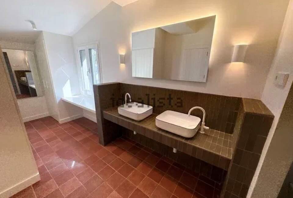 Elegant Coastal Villa Near Dénia’s Calas - Dénia, Spain