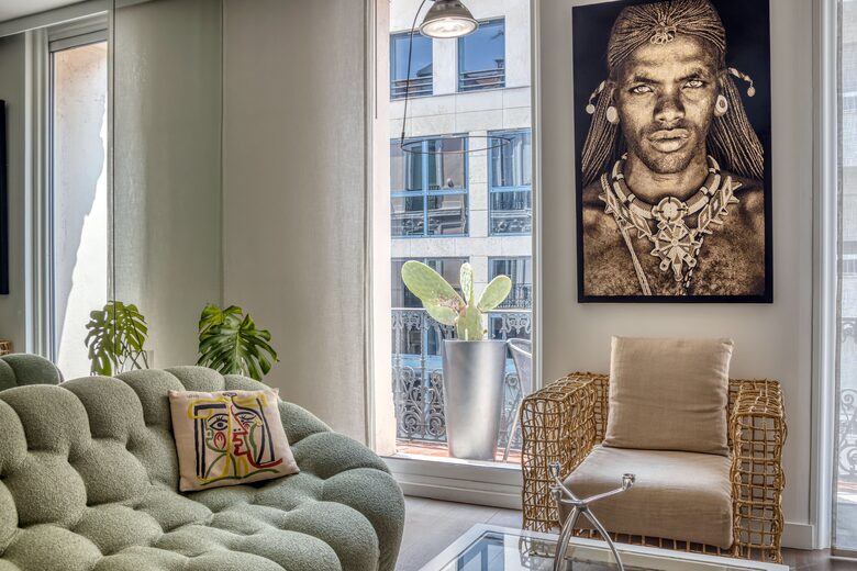 Elegant Two-Suite Apartment in the Heart of Cannes - Cannes, France