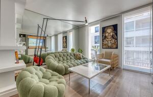 Elegant Two-Suite Apartment in the Heart of Cannes - Cannes, France