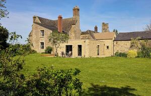 Seventeenth-Century Farmhouse Near Oxford & the Cotswolds - Kidlington, United Kingdom