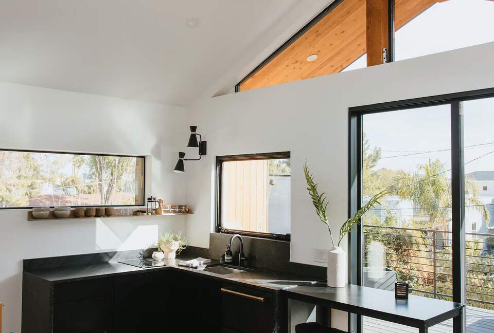 A Luxe Treehouse Retreat Above the Phoenix Canopy - Phoenix, Arizona