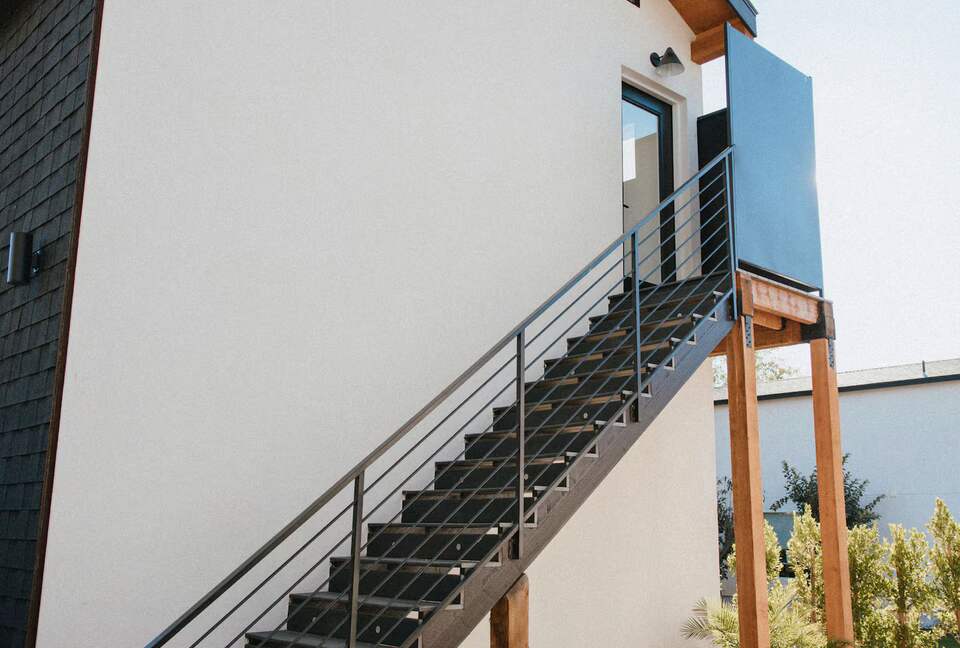 A Luxe Treehouse Retreat Above the Phoenix Canopy - Phoenix, Arizona