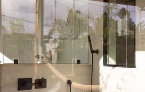 A Luxe Treehouse Retreat Above the Phoenix Canopy - Phoenix, Arizona