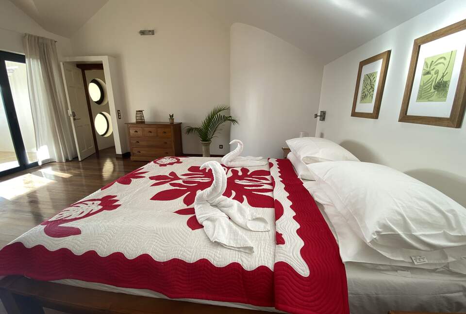 Ocean Breeze Villa | Sunset Views and Private Beach Access - Tevaitoa, French Polynesia