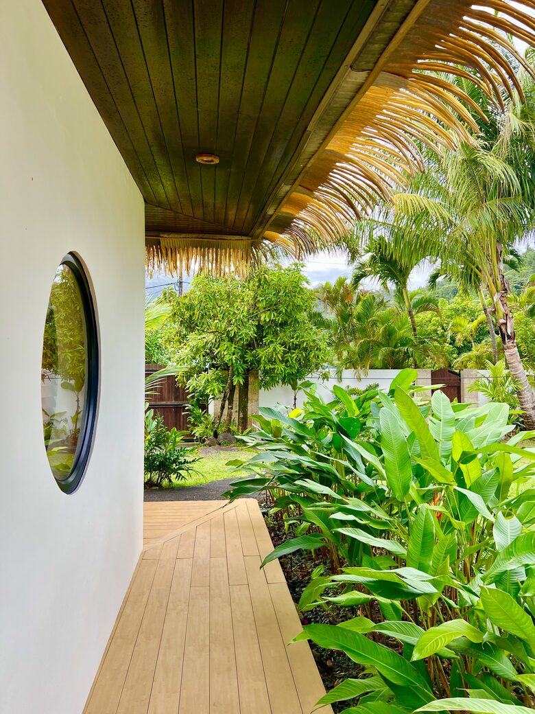 Ocean Breeze Villa | Sunset Views and Private Beach Access - Tevaitoa, French Polynesia