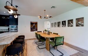 An Elevated Urban Escape in the Heart of Phoenix - Phoenix, Arizona