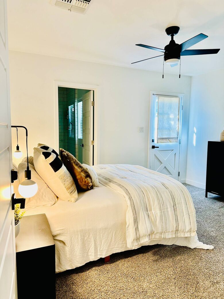 An Elevated Urban Escape in the Heart of Phoenix - Phoenix, Arizona