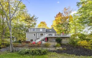 Walkable Charm Near Ogunquit Beach - Ogunquit, Maine